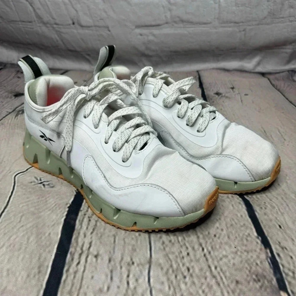 Reebok Zig Dynanica Women's Running Shoes White/Green size 8.5 - Picture 1 of 9